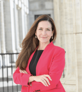 Shelby Schneider, headshot