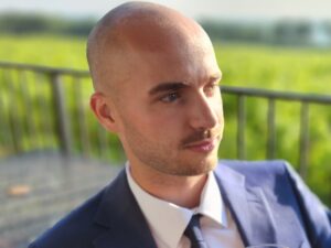 Scott Couwenhoven, Headshot